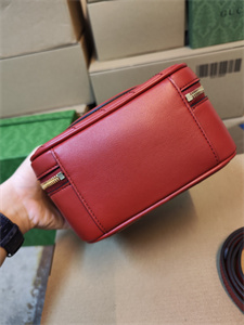 Gu.cci Blondie Top Handle Bag Red Leather 744434