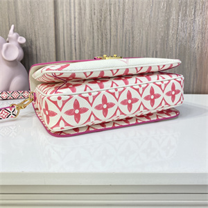 L.V Pochette  Métis  Bag Canvas Hot Pink M23055