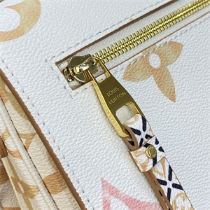 L.V Pochette Métis Bag Canvas Beige M23055