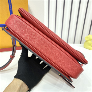 L.V Pochette  Métis  Monogram Empreinte Red M41487
