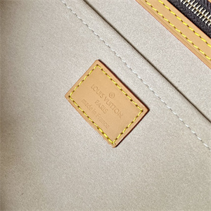 L.V Keepall 35 Monogram M42426