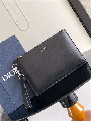 Di.or Pouch  Black Oblique Galary Calfskin