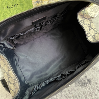 Gu.cci Savoy Toiletry Case 739391