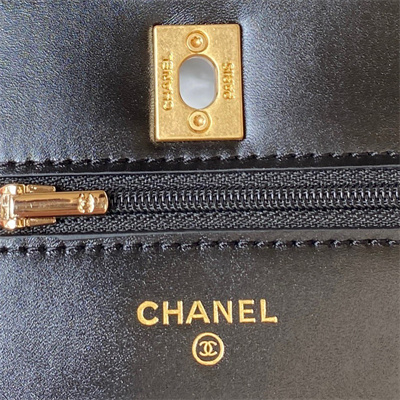 Cha.nel Wallet On Chain With Handel Shinny Calfskin Gold Tone Metal Black AP3240