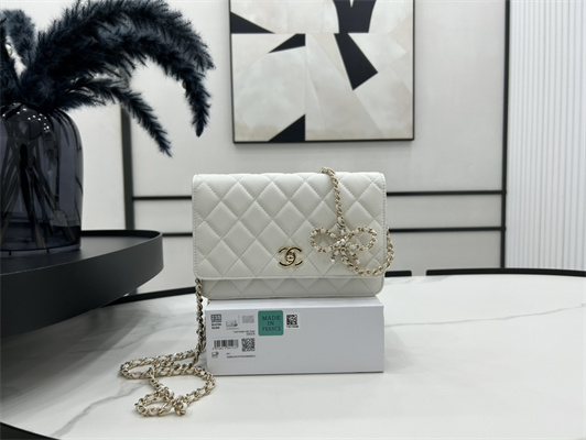 Cha.nel Wallet On Chain With Bowknot Grained Calfskin Gold Tone Metal White AP3304