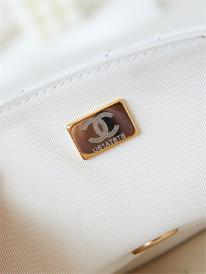 Cha.nel Flap Bag Aged Calfskin Gold Tone Metal White AS4423