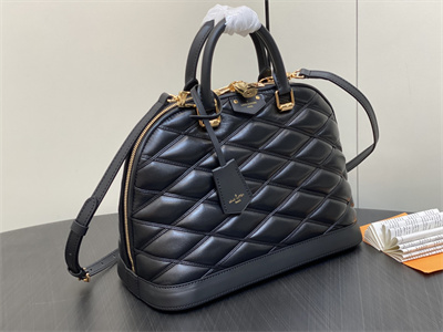 L.V Alma  PM Bag Lamb Leather Black M23688