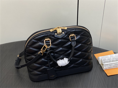L.V Alma  PM Bag Lamb Leather Black M23688