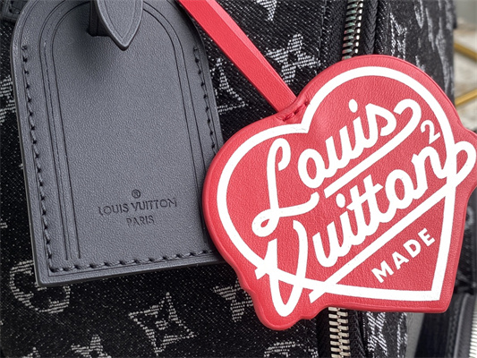 L.V MultiPocket Backpack Taurillon Leather& Monogram Denim Black M45973