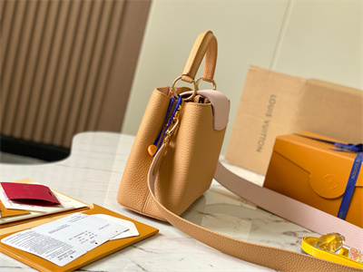 L.V Capucines BB Bag Taurillon Leather Beige/Pink M59465