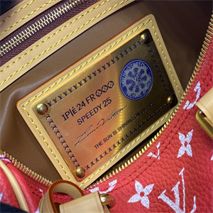 L.V Speedy P9 Bandoulière 25 Monogram Soft Calfskin  Red M24425