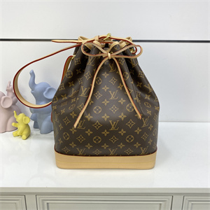 L.V  Noé Bag Monogram Canvas M42224