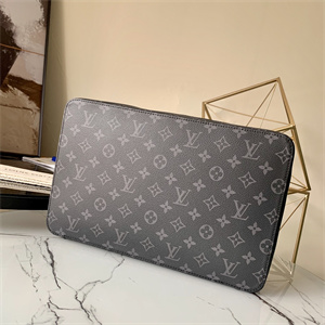 L.V Packing Cube GM Monogram Eclipse M43690