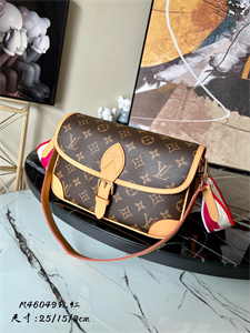 L.V Diane Bag Monogram Canvas Fuchsia M45985