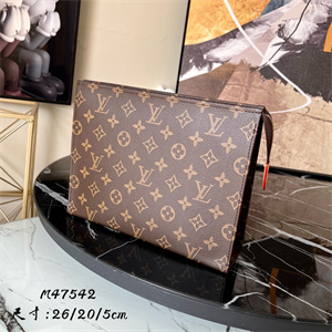 L.V Toiletry Pouch 26 Monogram Canvas M47542