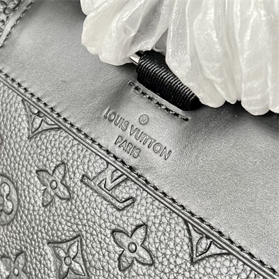 L.V Christopher MM Backpack Monogram Taurillon Leather Black M55699