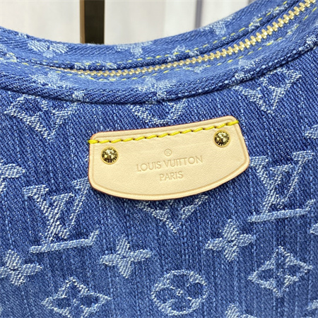L.V Croissant Bag MM Monogram Denim Two Pieces M46856
