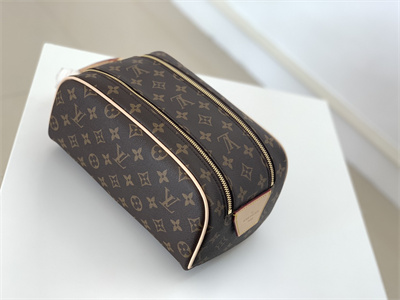L.V Toilet Dopp Kit Pouch Monogram Canvas M44494