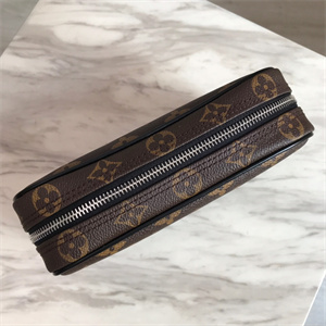 L.V Toilet Pouch PM Monogram Canvas M47507