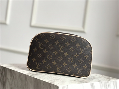 L.V Trousse Toilette Pouch Monogram Canvas M47527
