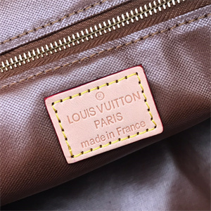 L.V Trousse Toilette Pouch Monogram Canvas M47527