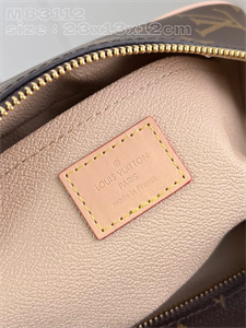 L.V Locker Dopp Kit Pouch Monogram Canvas M83112