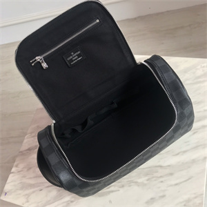 L.V Toilet Bag Damier Graphite N47625
