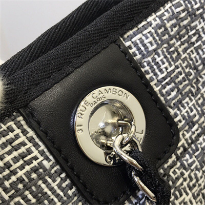 Cha.nel Deauville MM Shopping Bag Mixed Fibers Silver Tone Metal Black/White A67001