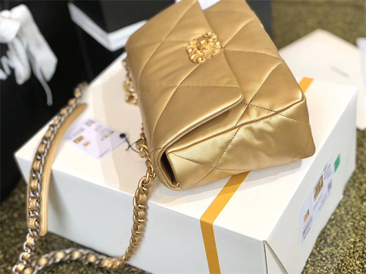 Cha.nel 19 Handbag Goatskin Gold Double C Metal Gold AS1160