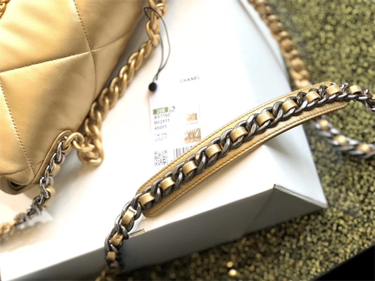 Cha.nel 19 Handbag Goatskin Gold Double C Metal Gold AS1160
