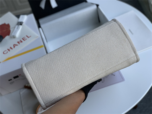 Cha.nel Deauville MM Shopping Bag Bead Mixed Fibers Gold Tone Metal Cream A67001