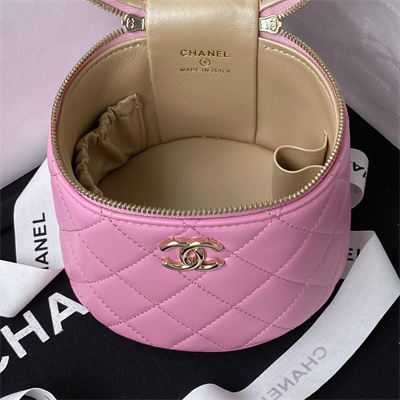 Cha.nel Vanity Case With Top Handle Lambskin Gold Tone Metal Pink AP2730