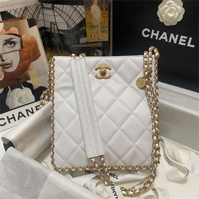 Cha.nel Shopping Bag Grained Calfskin Gold Tone Metal White A33200