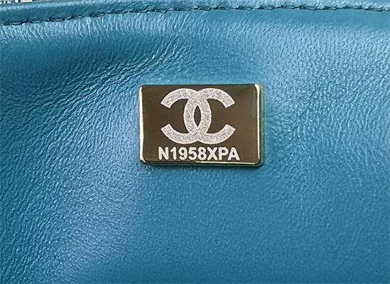 Cha.nel Medium Classic Flap Bag Tweed Gold Tone Metal Blue A01112