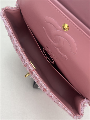 Cha.nel Medium Classic Flap Bag Tweed Gold Tone Metal Pink A01112