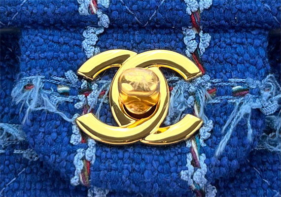 Cha.nel Medium Classic Flap Bag Tweed Gold Tone Metal Blue A01112