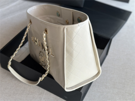 Cha.nel Deauville MM Shopping Bag Shiny Calfskin Gold Tone Metal White A67001