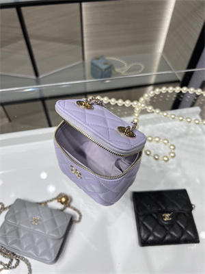 Cha.nel Vanity Case With Chain Lambskin Gold Tone Metal Lilac AP2581