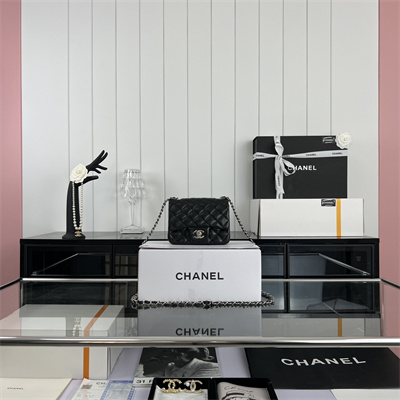 cha.nel S*per mini classic flap bag lambskin silver tone metal black 01115