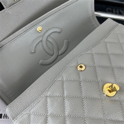 Cha.nel Medium Classic Flap Bag Grained Calfskin Gold Tone Metal Grey 01112 (Flap Edge Stitch)