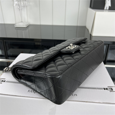 Cha.nel Medium Classic Flap Bag Lambskin Silver Tone Metal Black 01112