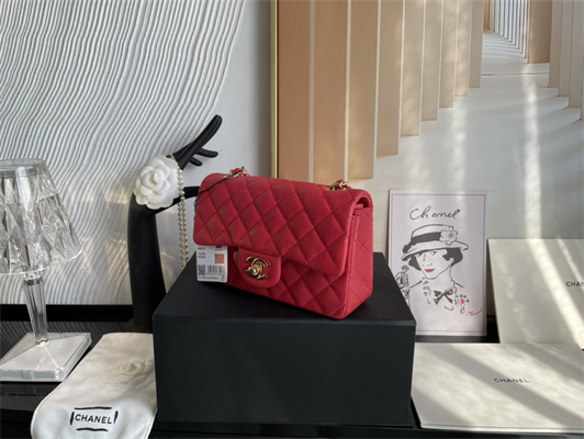 Cha.nel Mini Classic Flap Bag Grained Calfskin Gold Tone Metal Red 01116