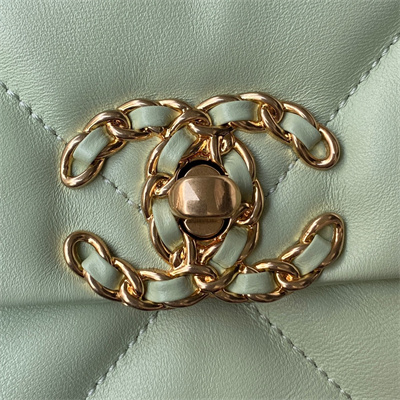 Cha.nel 19 Handbag Lambskin Gold Double C Metal Lt Green AS1160