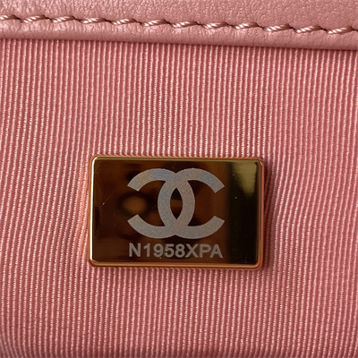 Cha.nel 19 Handbag Lambskin Gold Double C Metal Pink AS1160