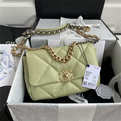 Cha.nel 19 Handbag Lambskin Gold Double C Metal Lt Green AS1160