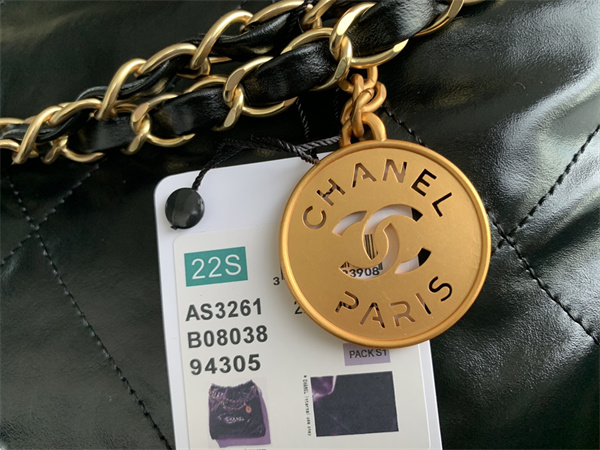 Cha.nel 22 Medium Handbag Shiny Calfskin Gold Tone Metal Black AS3261