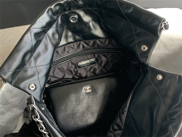 Cha.nel 22 Medium Handbag Shiny Calfskin Silver Tone Metal Black AS3261