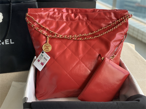 Cha.nel 22 Large Handbag Shiny Calfskin Gold Tone Metal Red AS3262