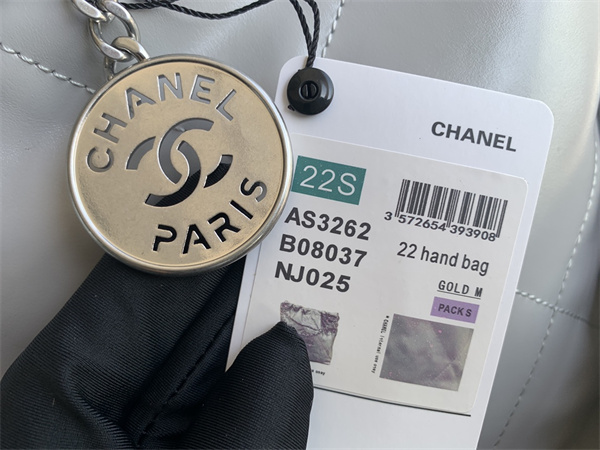 Cha.nel 22 Large Handbag Shiny Calfskin Silver Tone Metal Grey AS3262