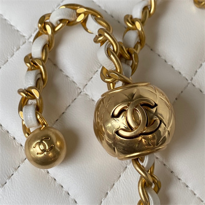 Cha.nel Vanity Case With Ball Lambskin Gold Tone Metal White AP2303